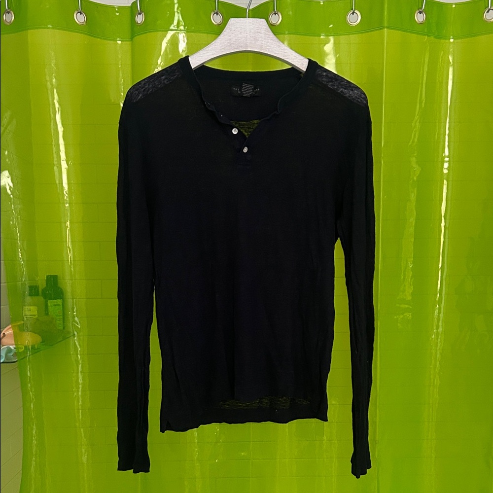 Navy Bloomingdale’s navy linen long sleeve